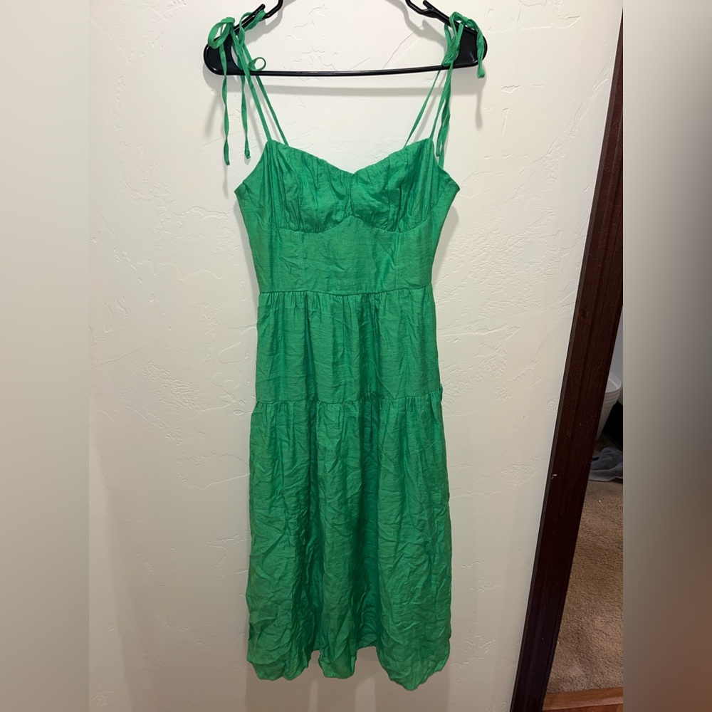 Forever 21 Vibrant Green Midi Dress